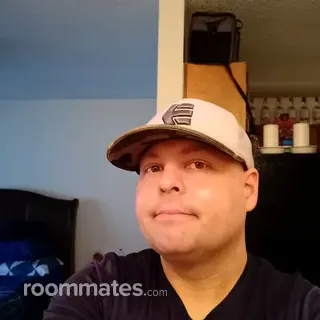 Roommate looking Hickory, NC, $400