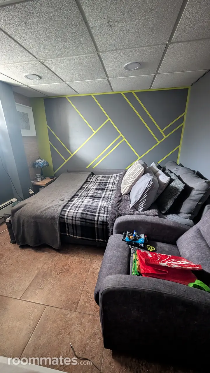 Profile photo 9 of 11