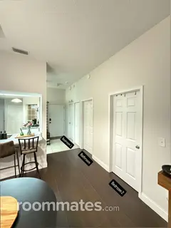 Room for rent in Jacksonville, FL $1000, house