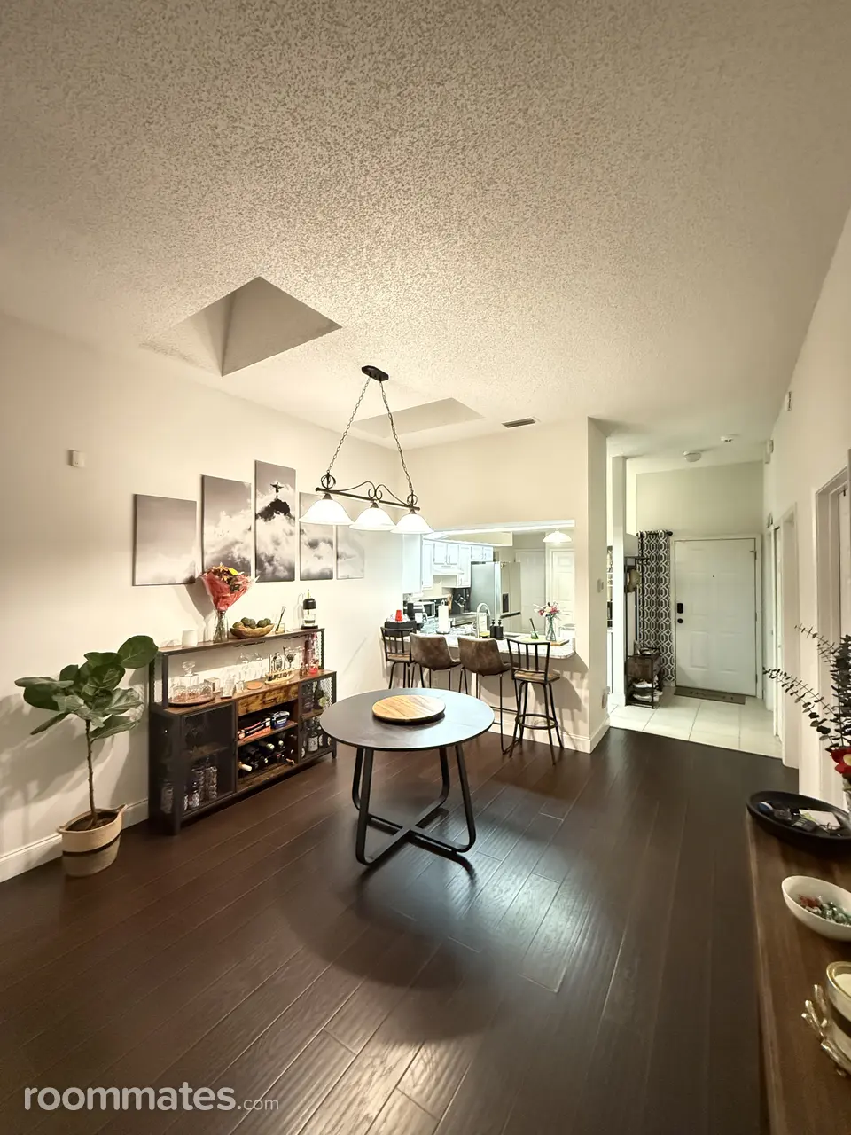 Profile photo 10 of 13