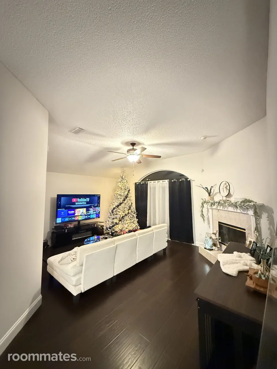 Profile photo 6 of 13