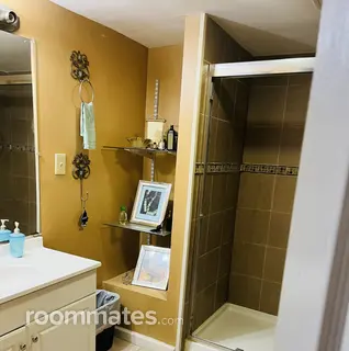 Room for rent in Conyers, GA $950, house