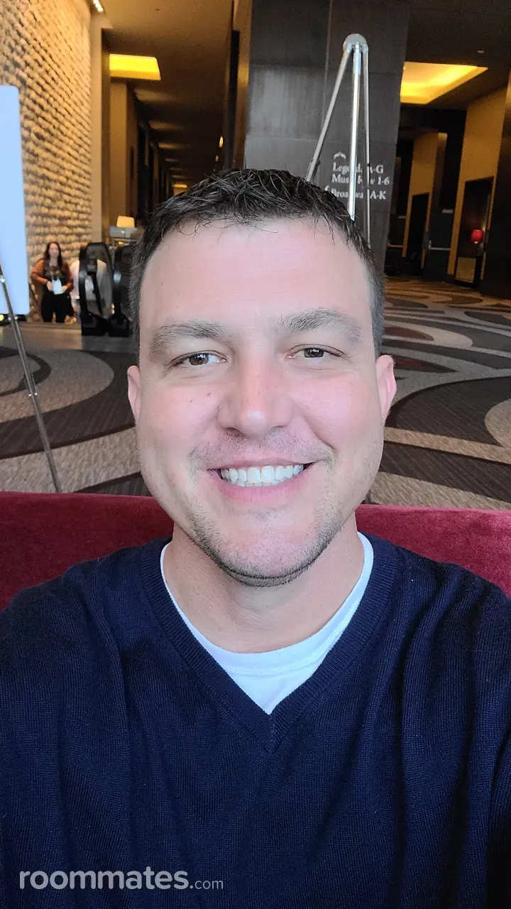 Profile photo 4 of 10