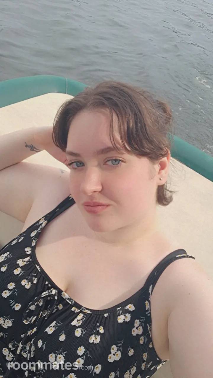 Profile photo 1 of 3