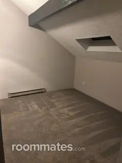 Room for rent in Tukwila, WA $900, condo