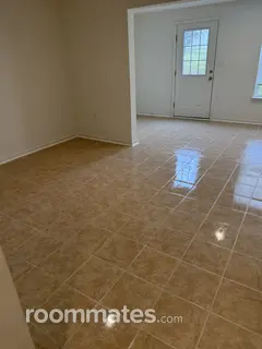 Room for rent in Martinsburg, WV $1000, townhouse