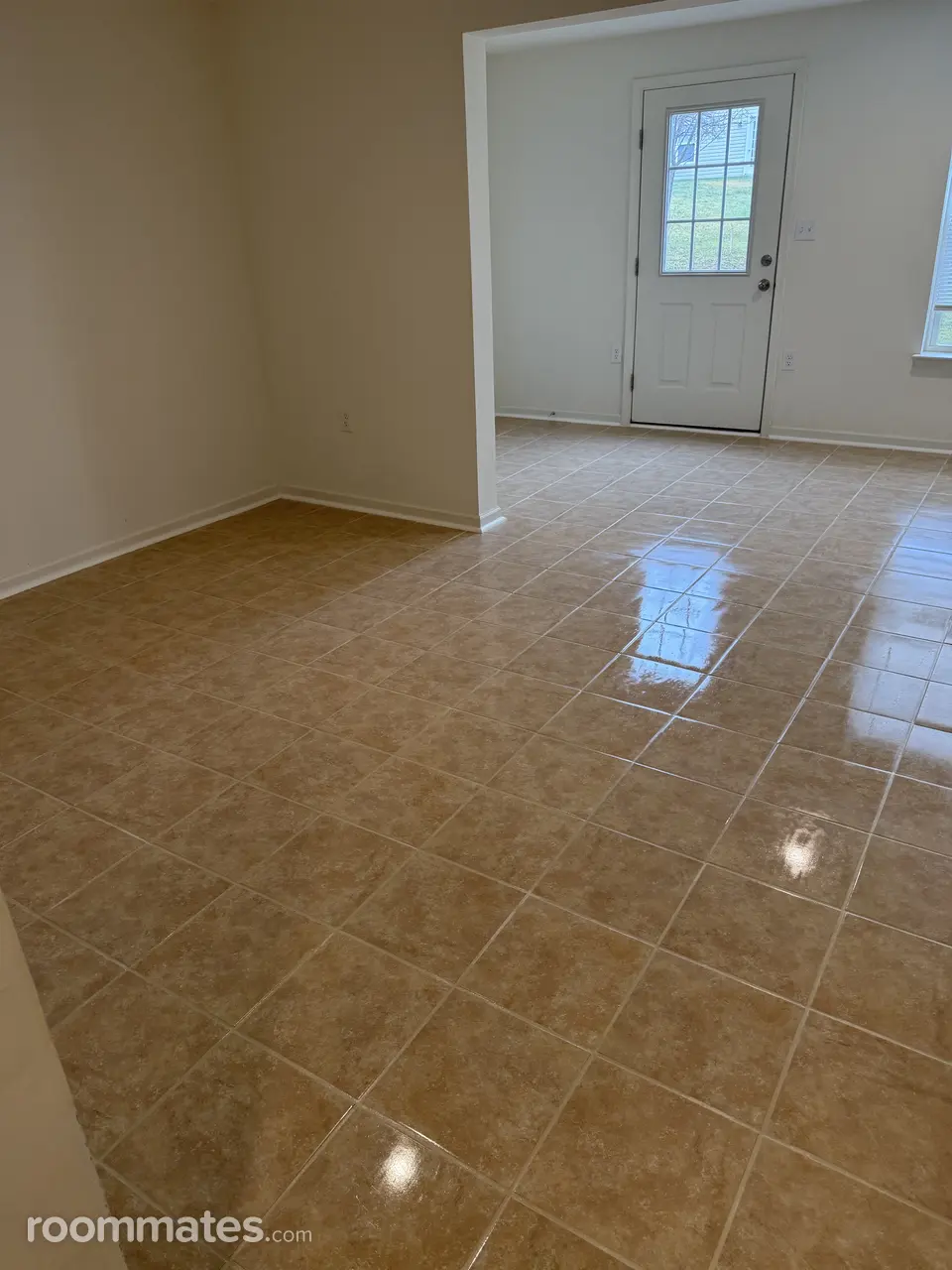 Profile photo 1 of 2