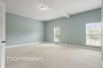 Room for rent in Greenville SC $900, house