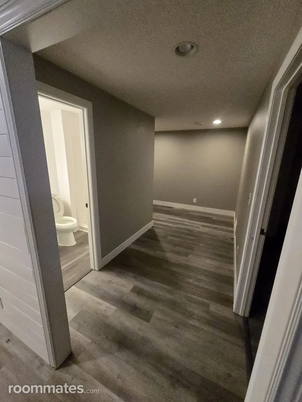 Profile photo 6 of 8