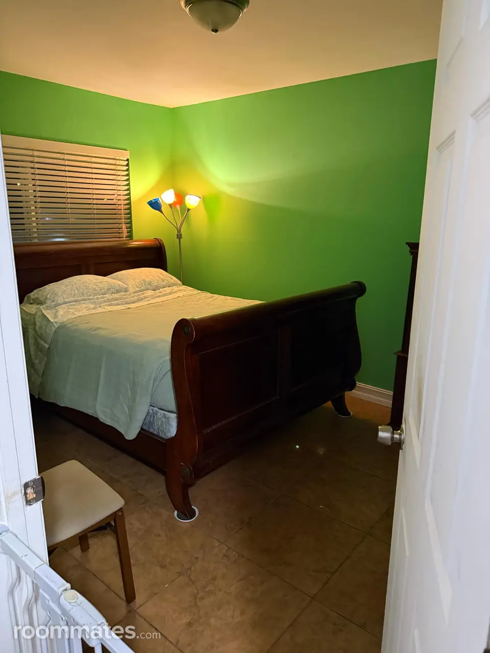 Profile photo 14 of 21