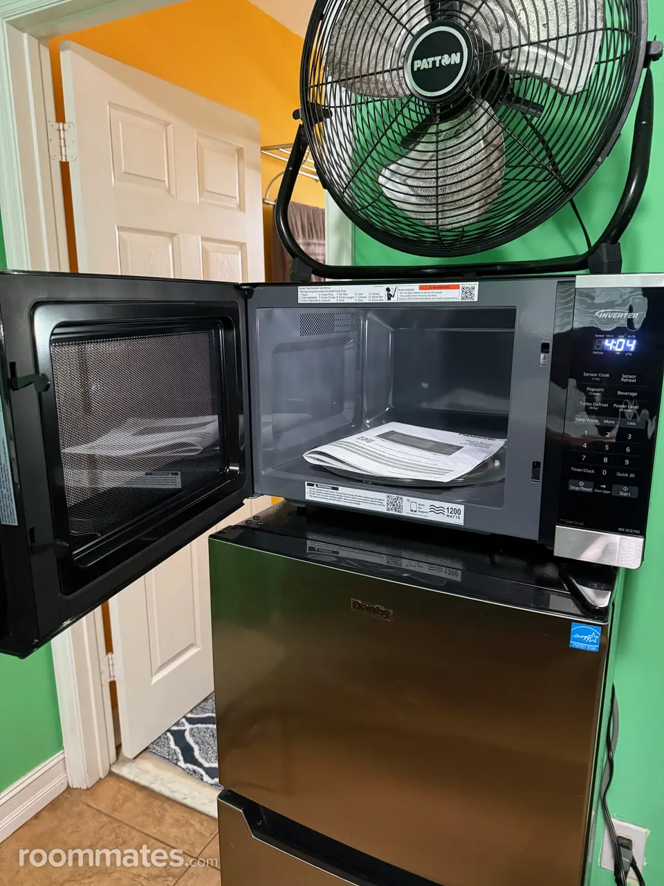 Profile photo 12 of 21