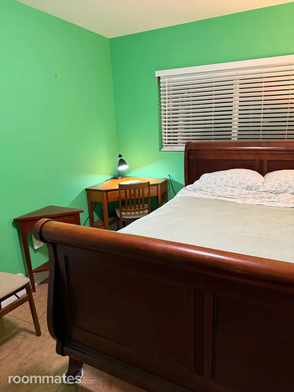 Profile photo 16 of 21