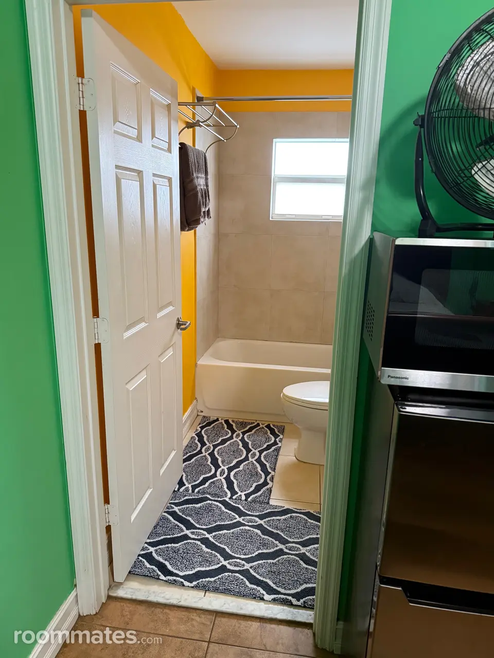 Profile photo 8 of 21