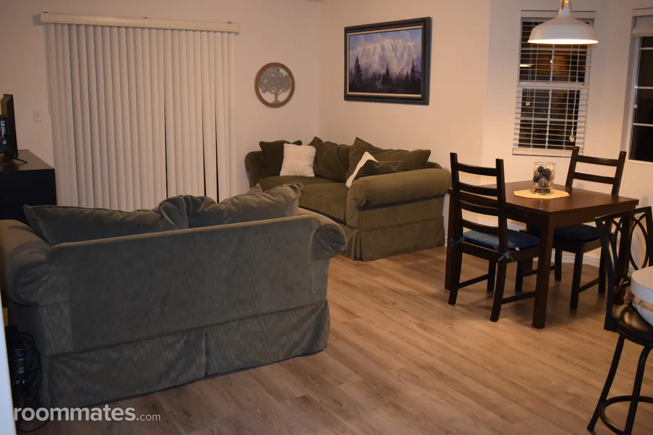 Profile photo 9 of 11