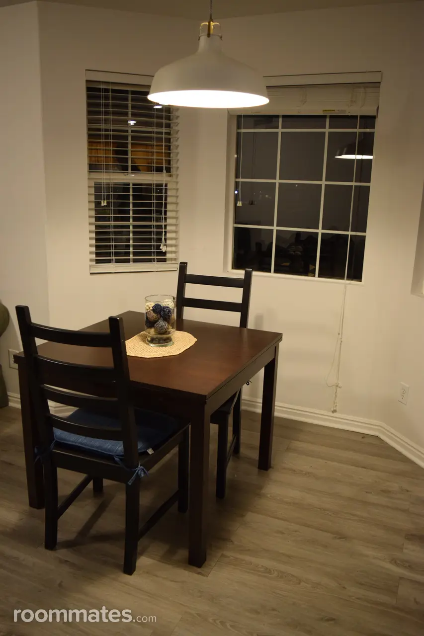 Profile photo 8 of 11