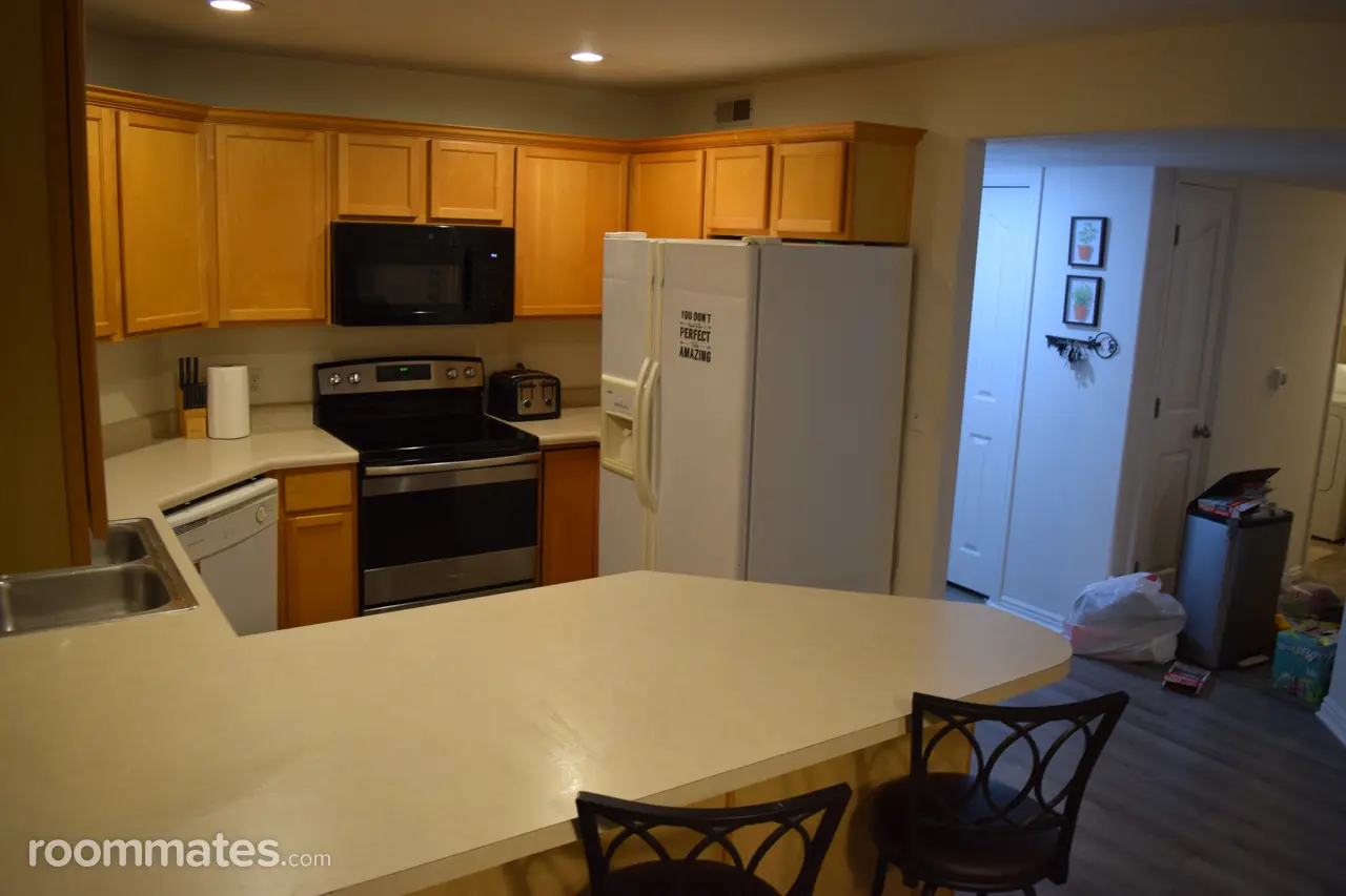 Profile photo 5 of 11