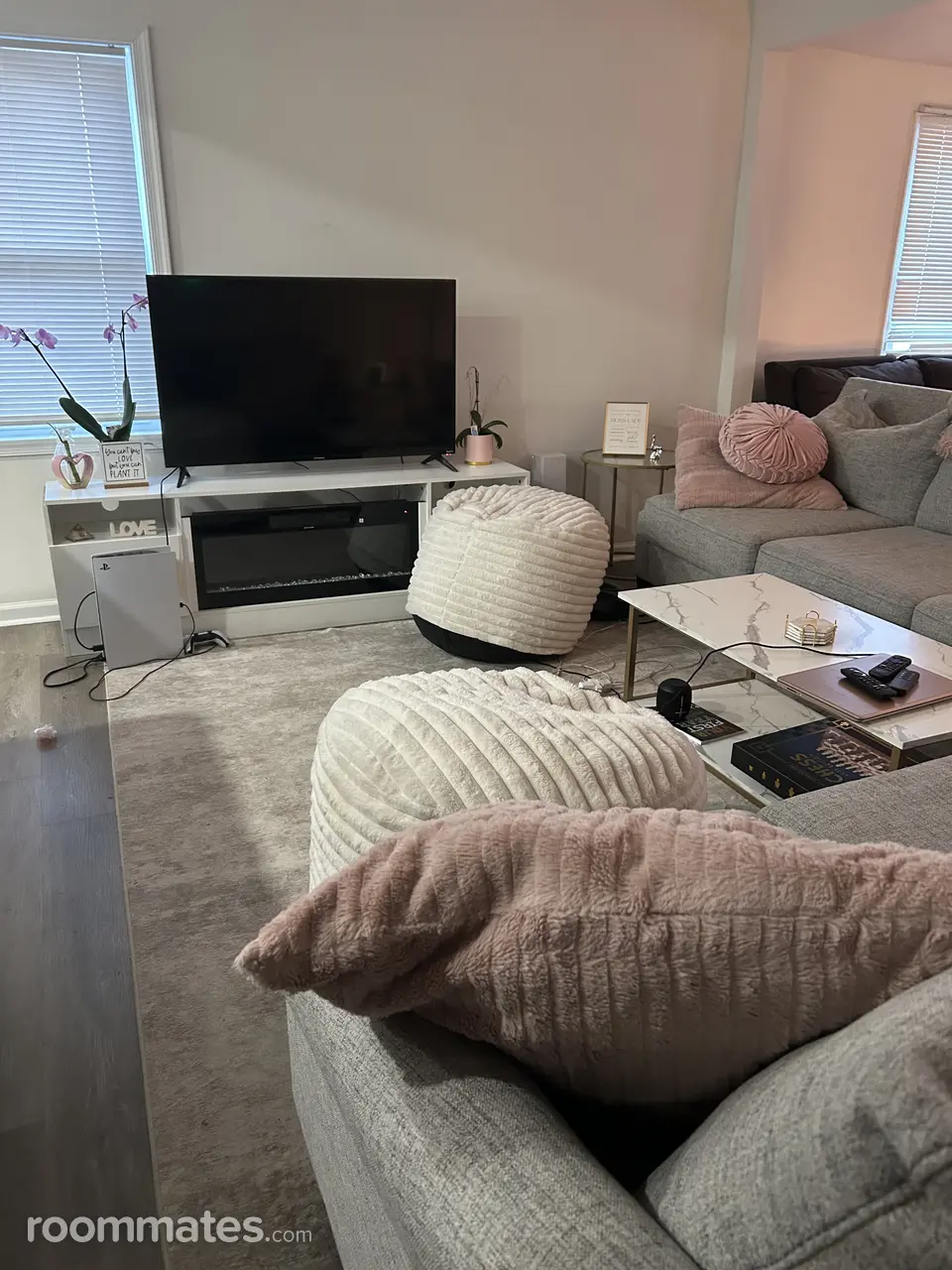 Profile photo 3 of 9