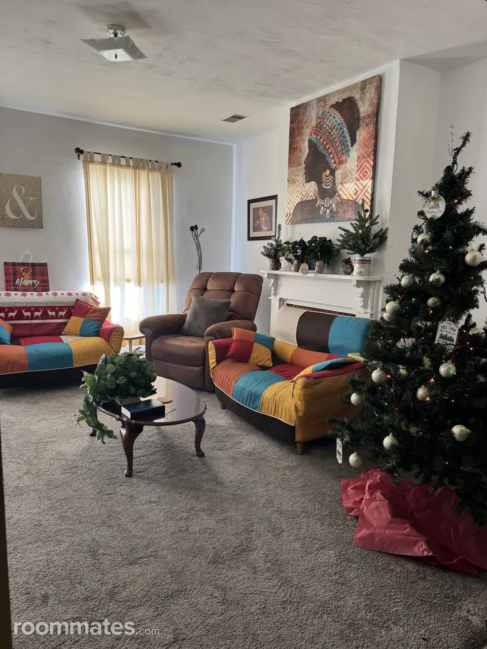 Profile photo 2 of 10