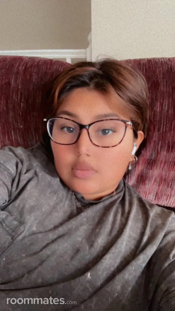 Profile photo 8 of 8