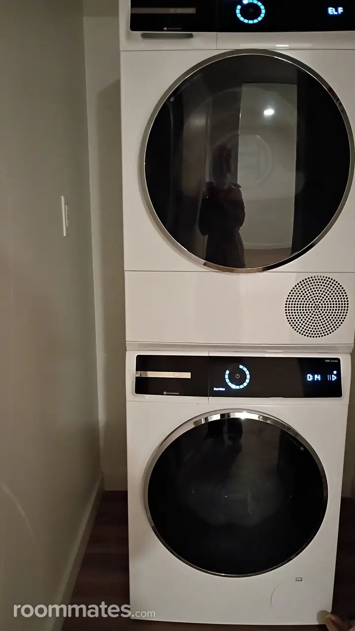 Profile photo 4 of 6