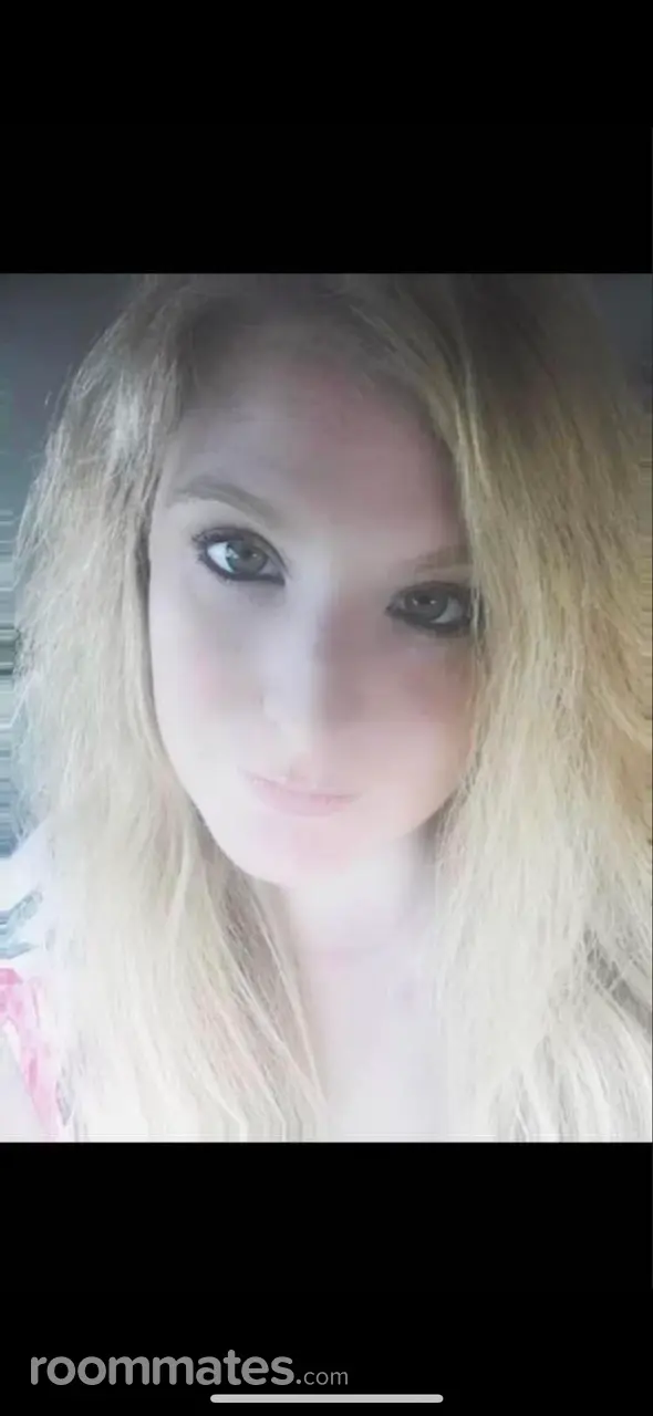 Profile photo 7 of 10