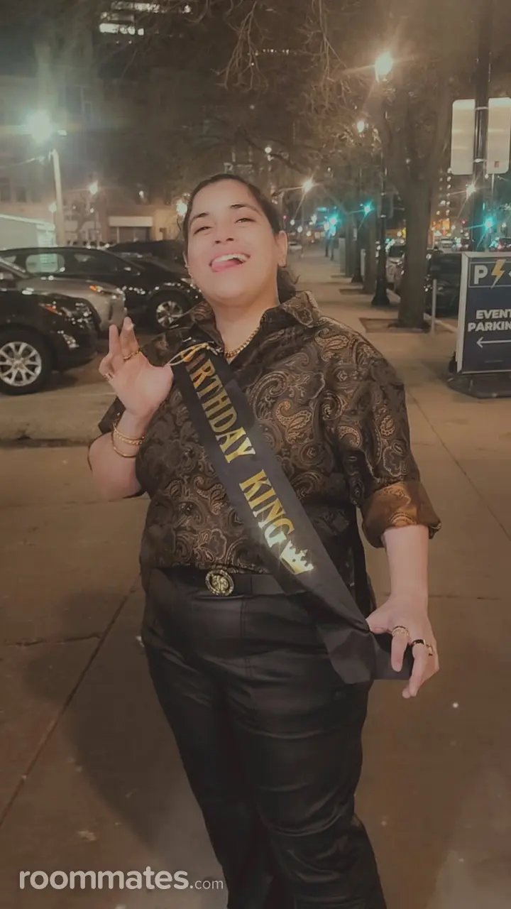 Profile photo 4 of 10