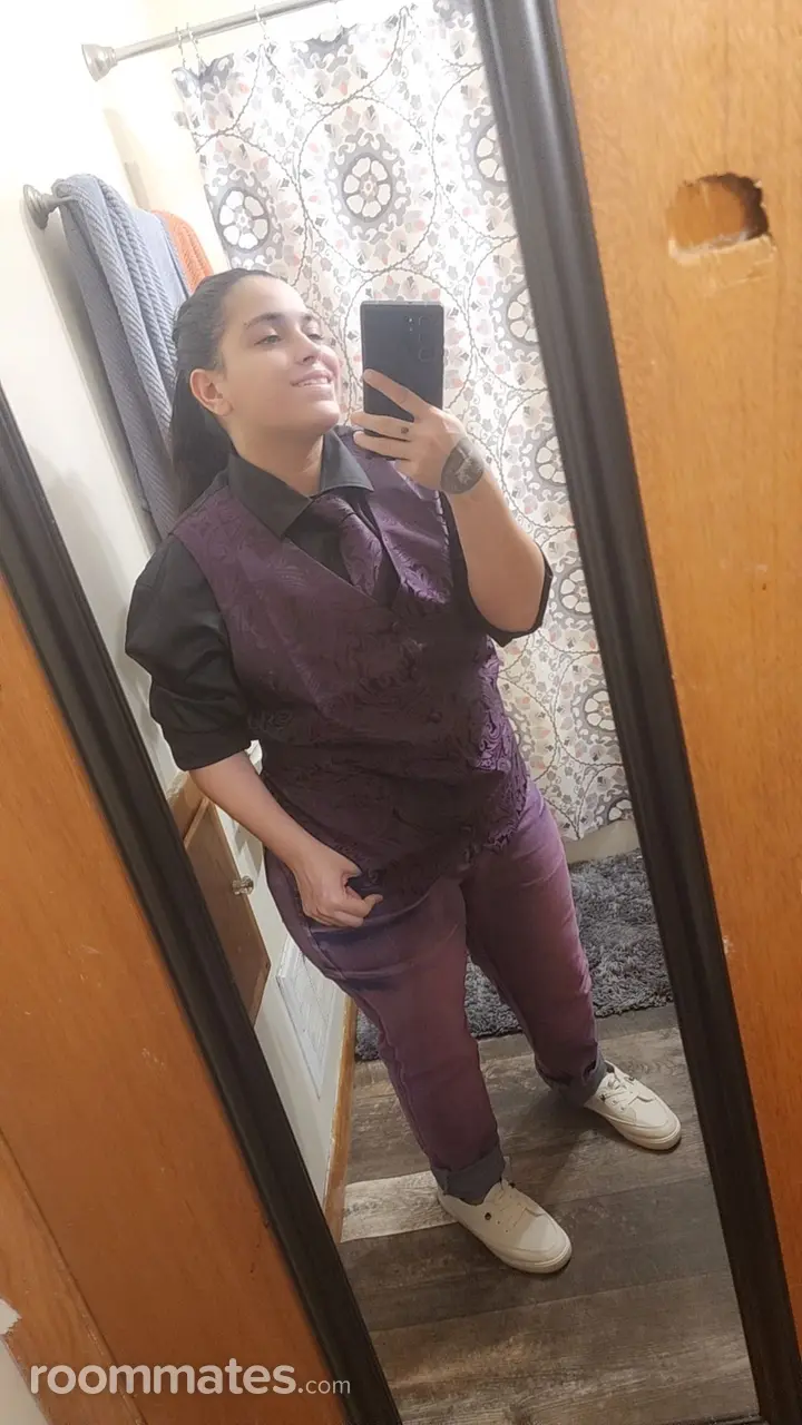 Profile photo 8 of 10