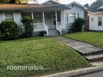 Room for rent in High Point, NC $725, house