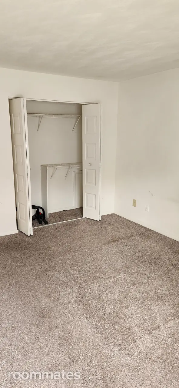 Profile photo 3 of 5