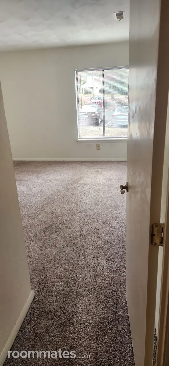 Profile photo 1 of 5