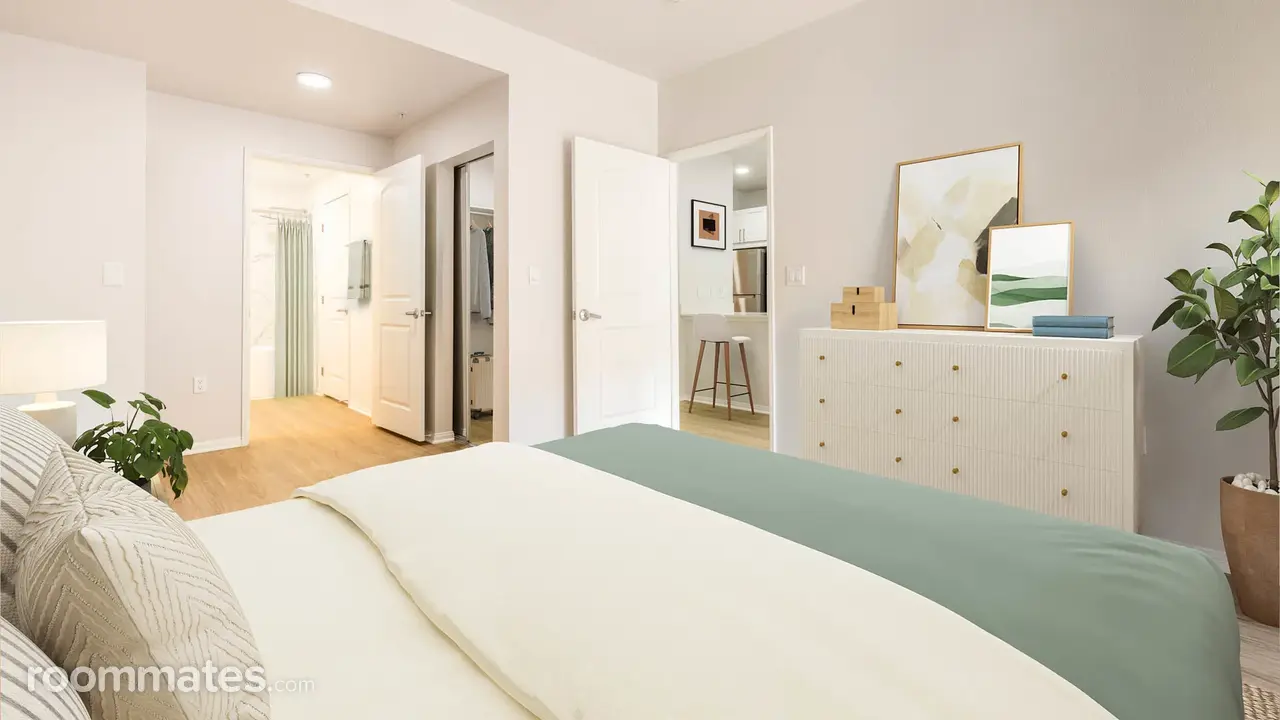 Profile photo 2 of 5