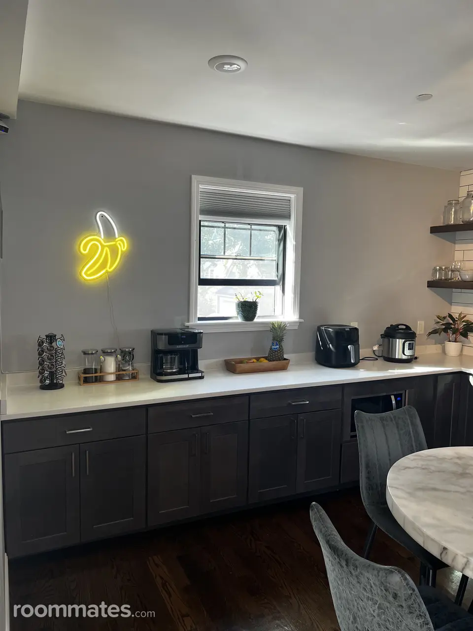 Profile photo 3 of 10