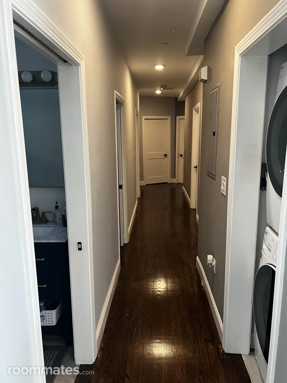 Profile photo 8 of 10