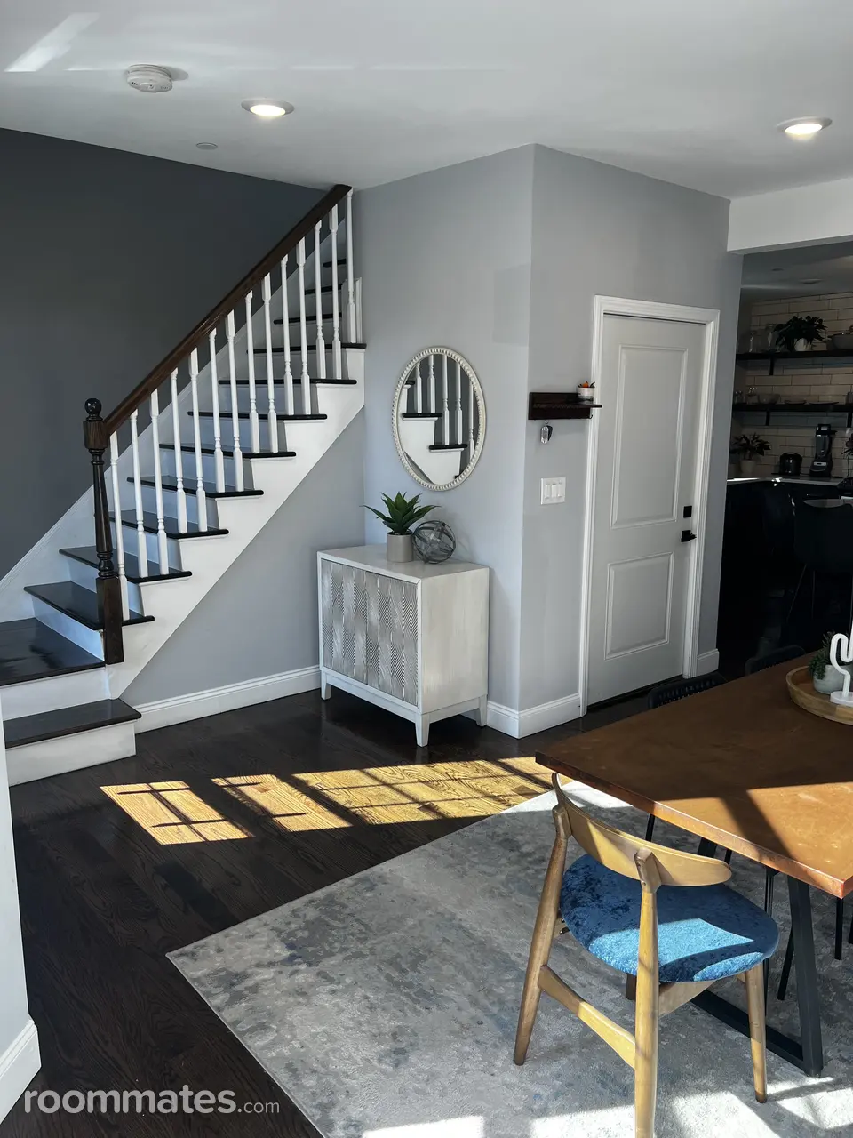 Profile photo 4 of 10