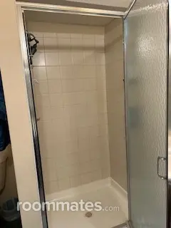 Room for rent in Delaware, OH $650, house