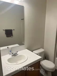 Room for rent in Bakersfield, CA $900, apartment