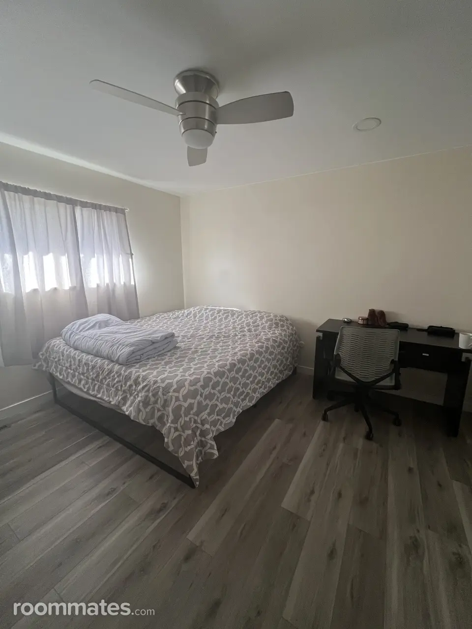 Profile photo 8 of 10