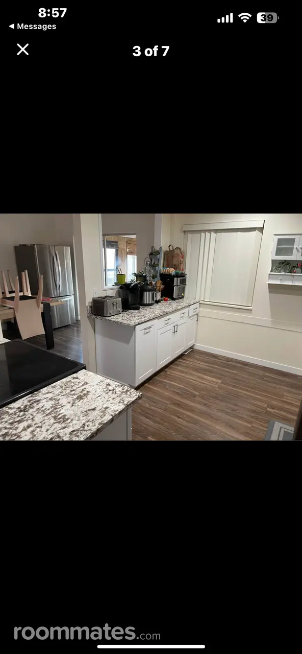 Profile photo 2 of 10