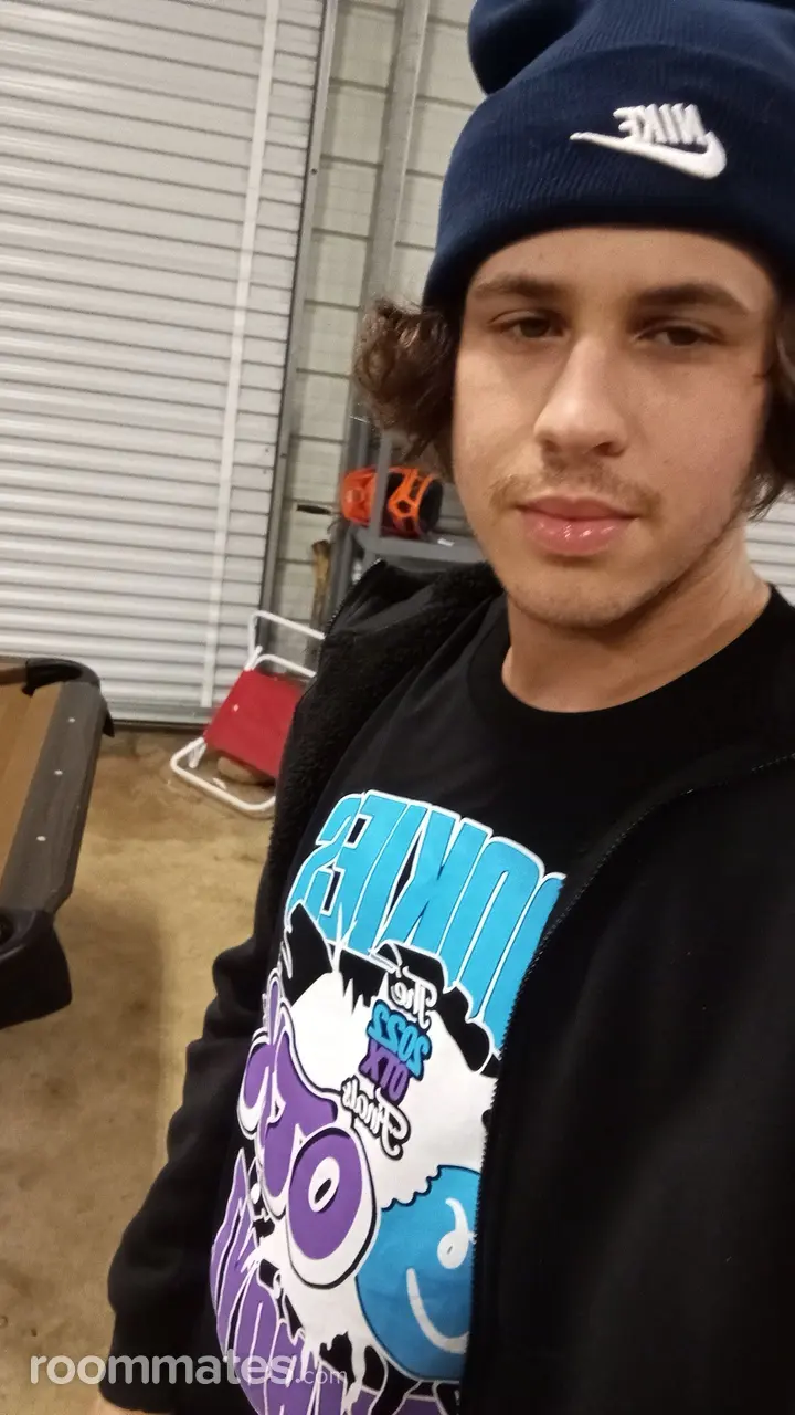 Profile photo 5 of 8