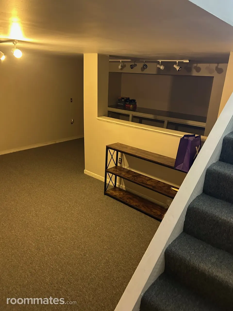 Profile photo 8 of 14