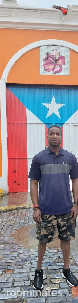 Profile photo 9 of 10