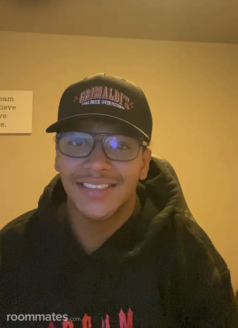 Profile photo 1 of 3