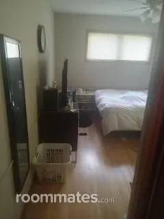 Room for rent in Edina, MN $800, house