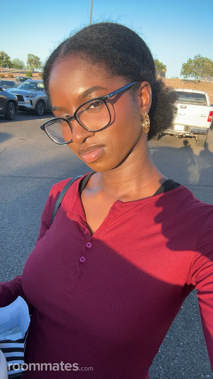 Profile photo 1 of 1