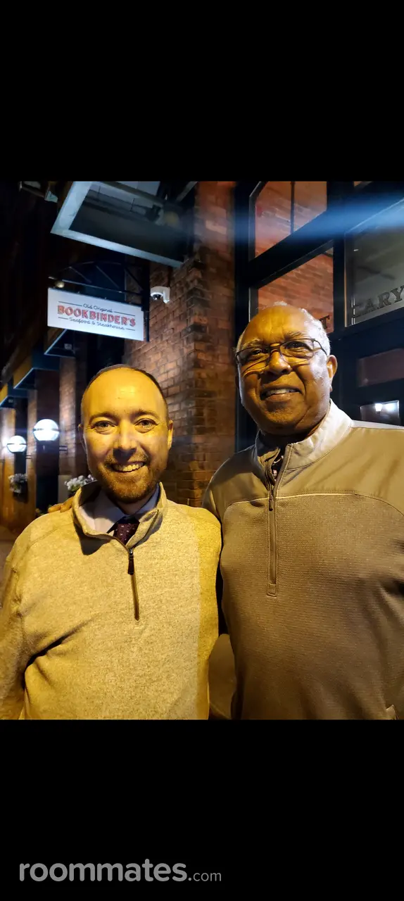 Profile photo 1 of 1