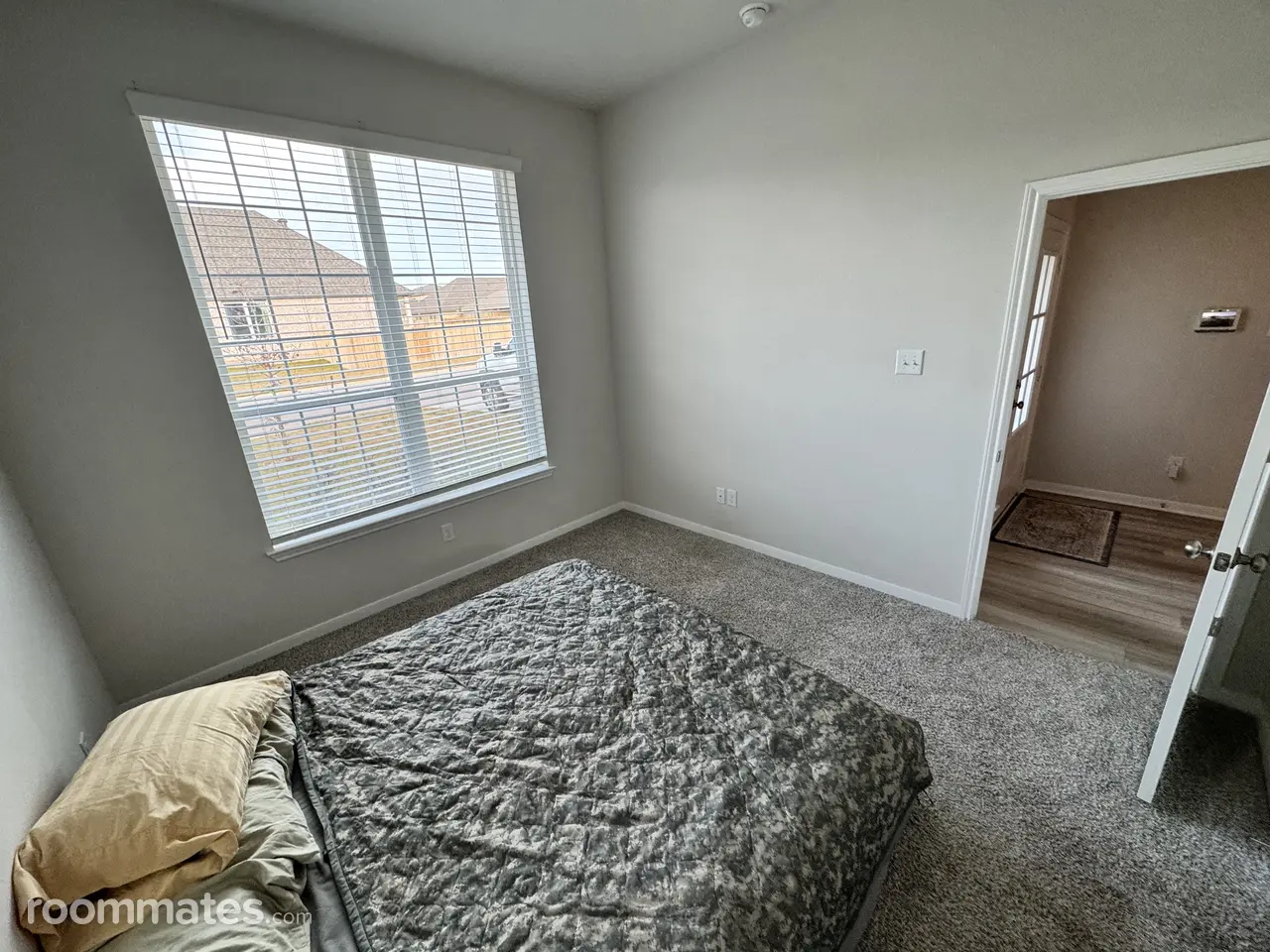 Profile photo 10 of 11