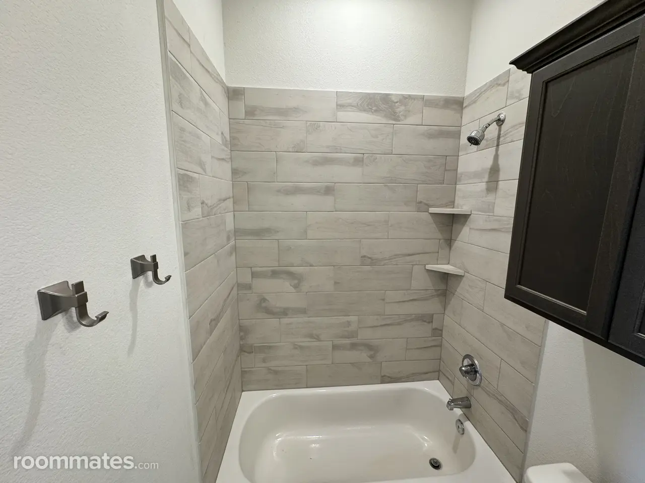 Profile photo 7 of 11