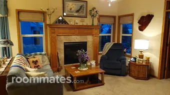 Room for rent in South St. Paul, MN $1000, townhouse