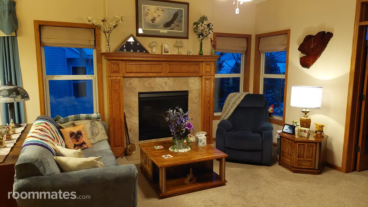 Profile photo 4 of 9