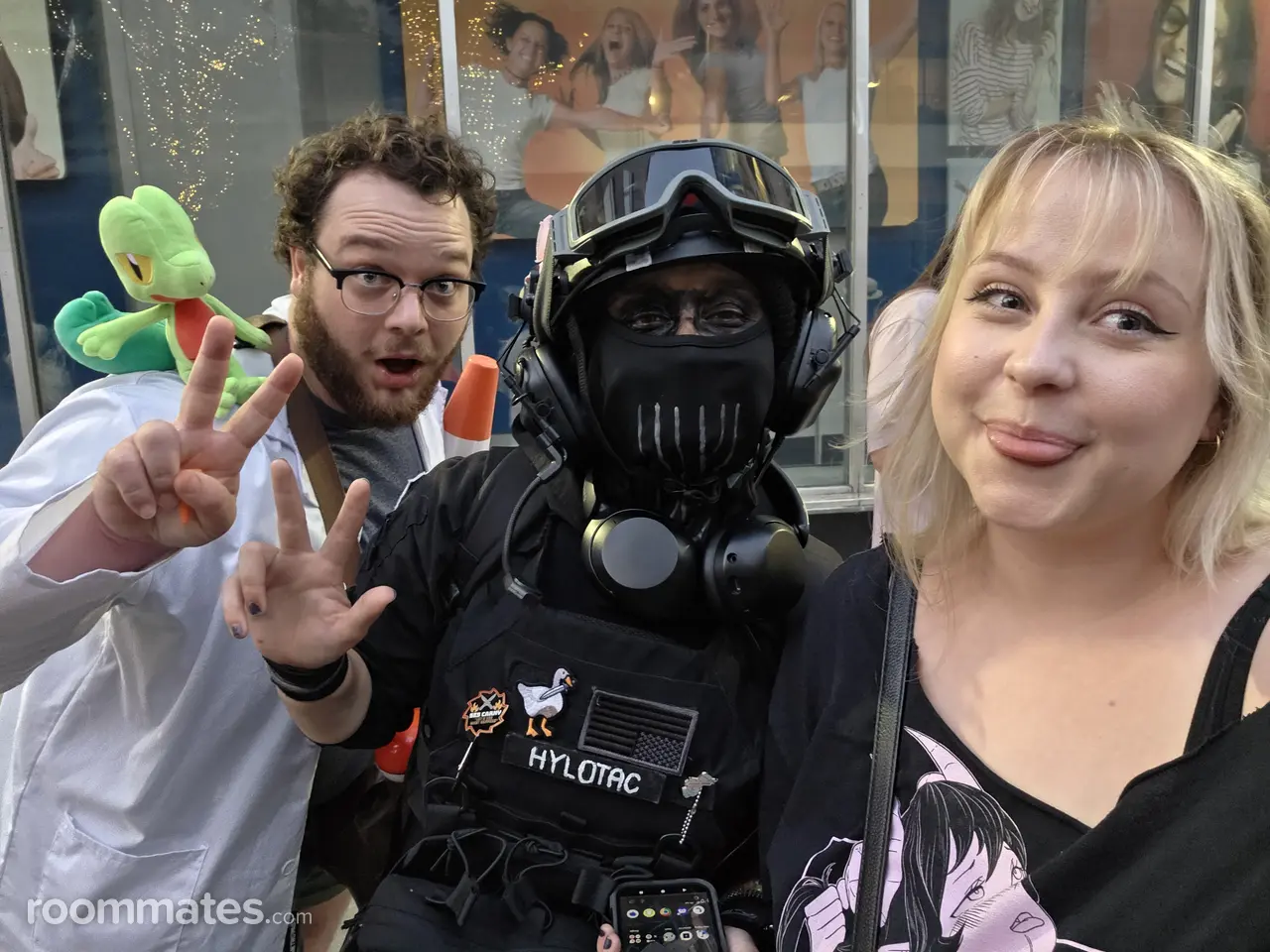 Profile photo 2 of 3